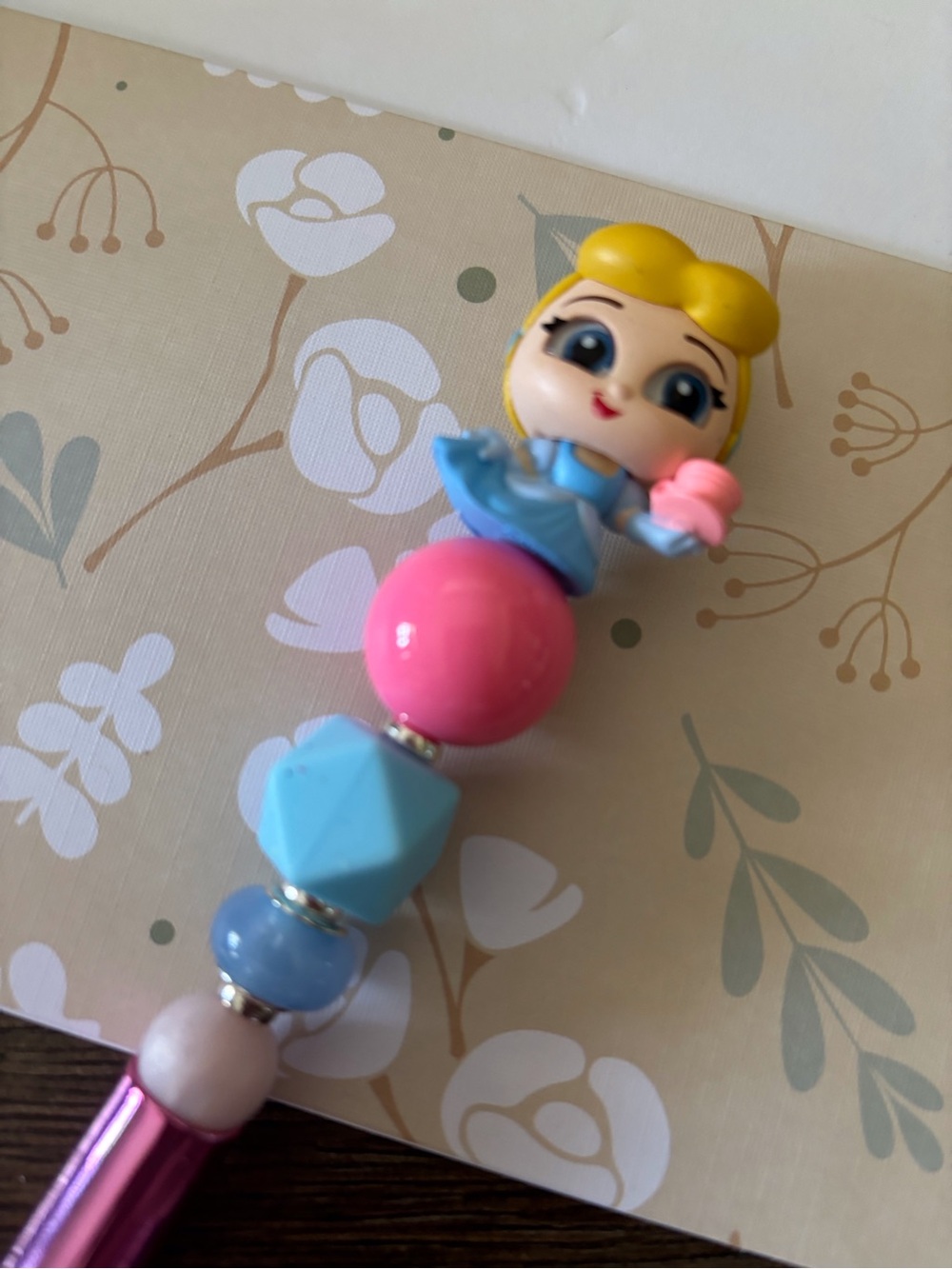Disney Doorables: Cinderella: Cinderella Tea handmade beaded pen